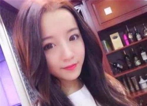 抖音搜娱乐吃瓜姐,揭秘“娱乐吃瓜姐”背后的故事